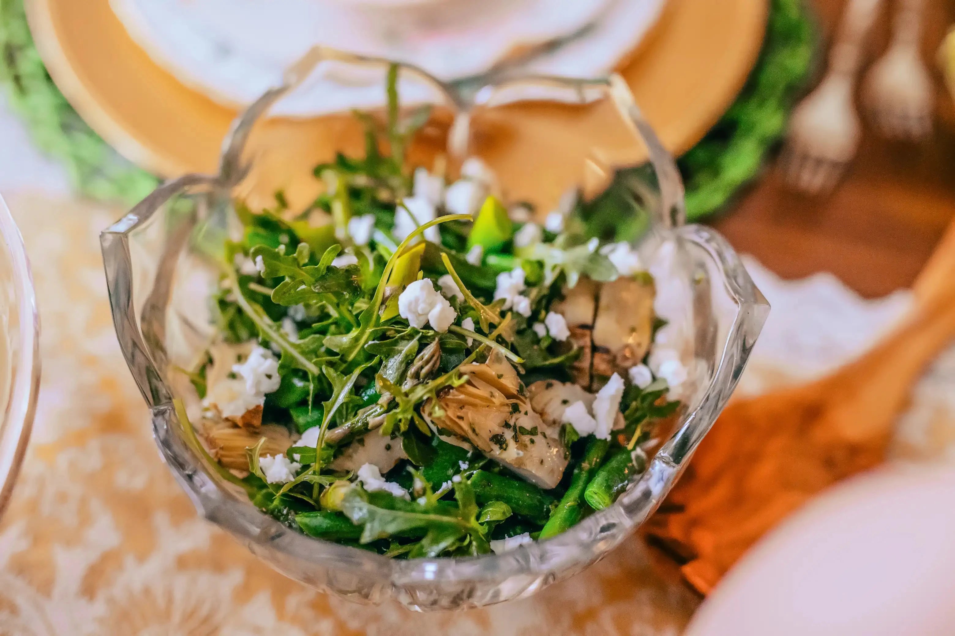 salad dressed with honey herb vinagrette